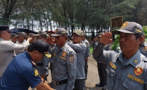 Pelatihan Siskam Swakarsa, Satlinmas di Pemalang Diajari Tangkap Penjahat