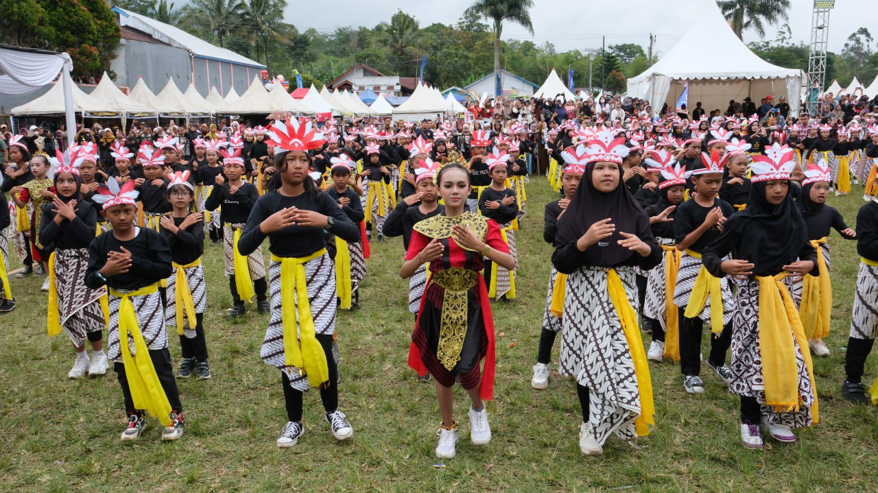 Kemeriahan Satu Dekade Festival Wong Gunung di Pulosari Pemalang