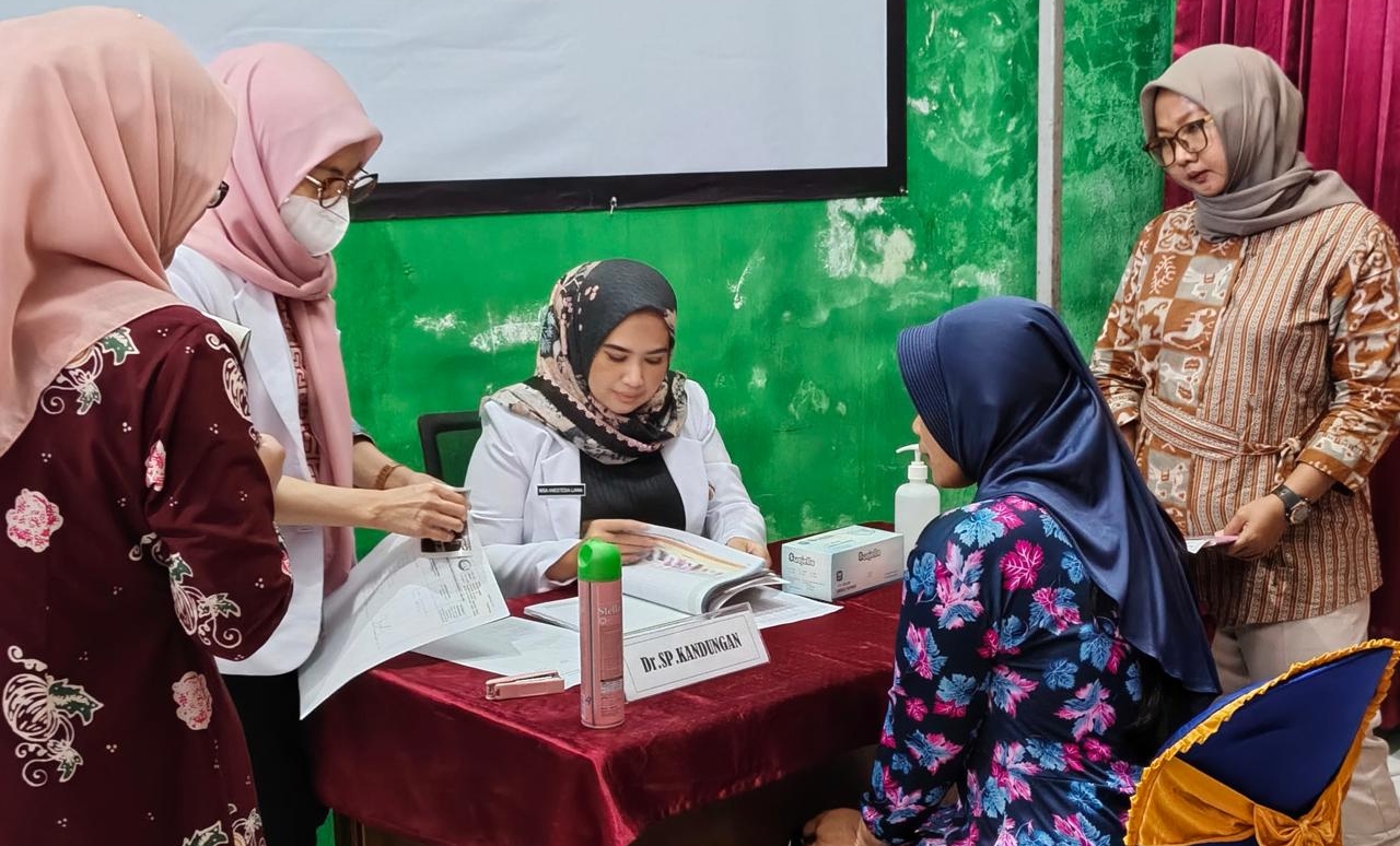 Pemprov Jateng Gelar Speling di Lereng Merbabu, Warga Kragilan Ramai Manfaatkan Layanan Kesehatan Gratis