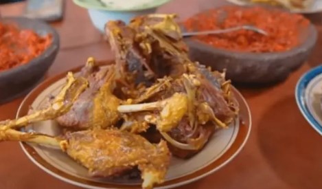 Blengong Goreng Khas Brebes, Sensasi Gurih dan Pedas yang Bikin Nagih