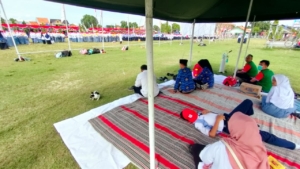 Nunggu Wali Kota, Peserta Apel HUT PMI Tumbang di Lapangan