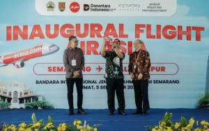 Wagub Jateng Taj Yasin Lepas Penerbangan Perdana Semarang–Kuala Lumpur