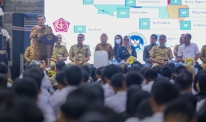 Cegah Kasus Keracunan, Gubernur Ahmad Luthfi Perketat Pengawasan Dapur Program MBG di Jawa Tengah