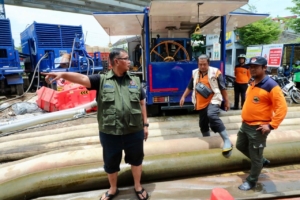 Tangani Banjir, Pompa di Tenggang dan Sringin Dioptimalkan, BPBD Jateng Turunkan Mobil Pompa