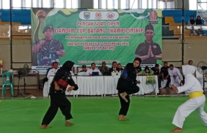 Di Batang, Ratusan Pendekar Silat dari Berbagai Daerah Ikuti Dandim Cup 2025