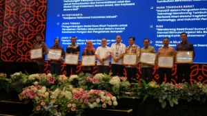 Hasil Kolaborasi dalam Optimalisasi Potensi Daerah, Brida Jateng Sukses Raih Dua Penghargaan dari BRIN