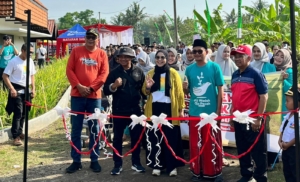Ratusan Santri di Salatiga Gelar Jalan Sehat Kebhinekaan untuk Pererat Persaudaraan Antarumat Beragama