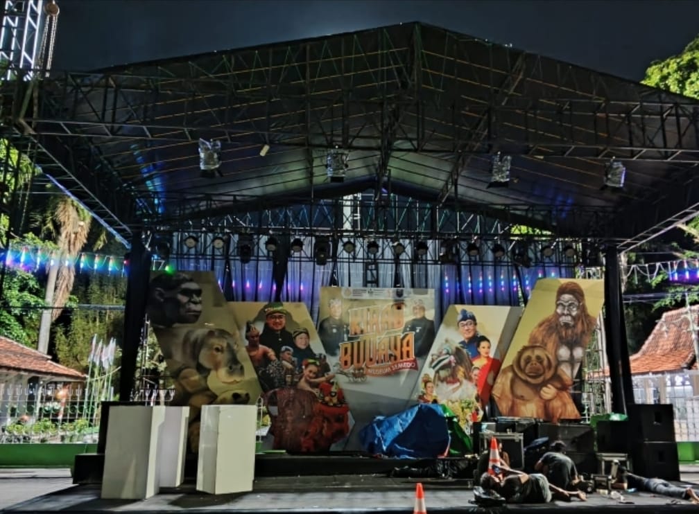 SAKSIKAN Malam Ini, Kirab Budaya Museum Semedo di Alun-alun Hanggawana Slawi