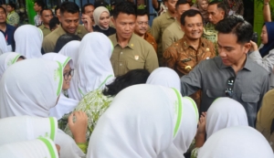 MBG di Jawa Tengah Telah Menjangkau 6,3 Juta Penerima Manfaat, Wapres Gibran dan Gubernur Luthfi Lakukan Peninjauan ke Sekolah
