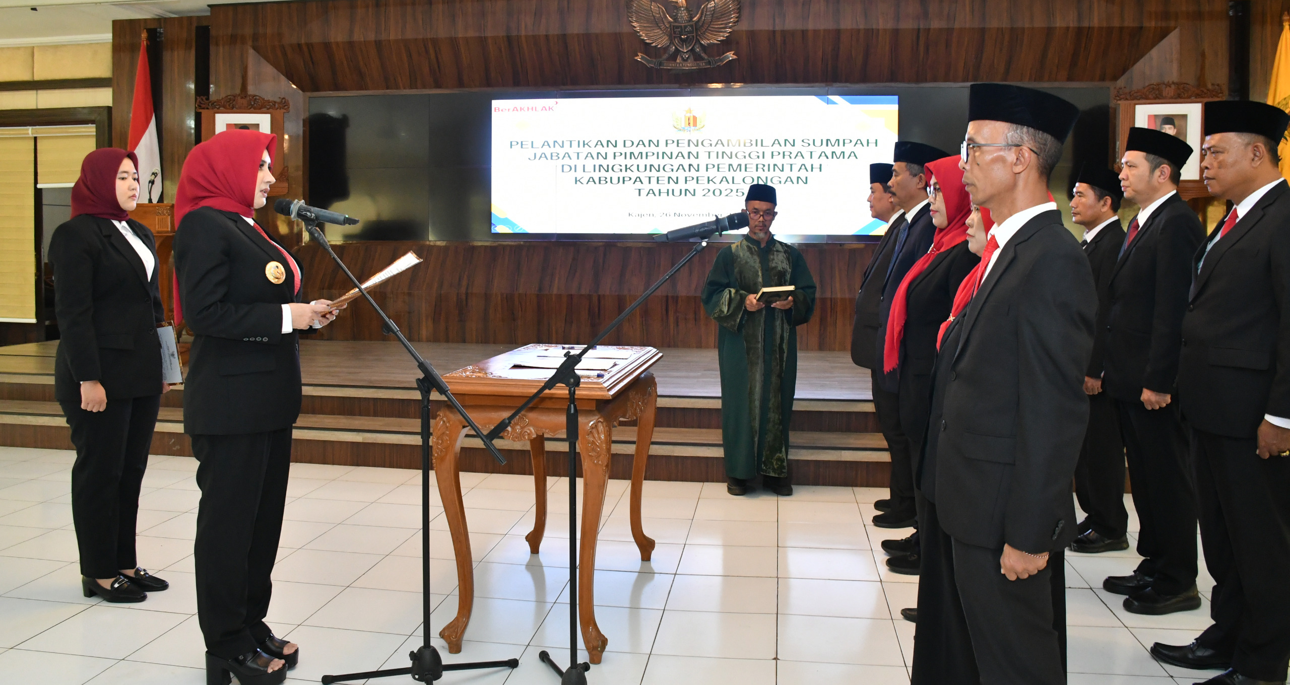 Bupati Fadia Rotasi 9 Pejabat Tinggi Pratama, Tekankan Loyalitas dan Komunikasi