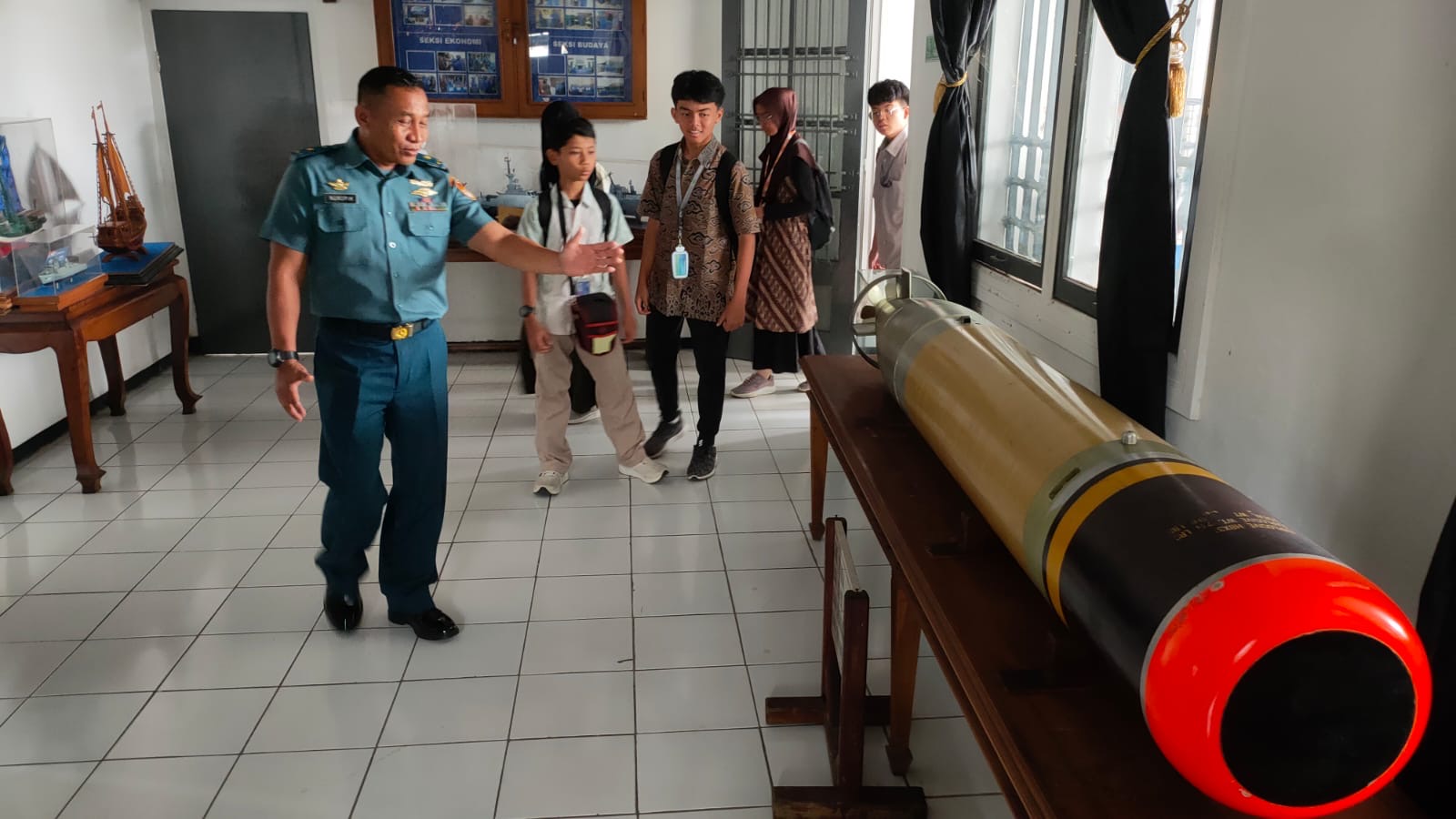 Lanal Tegal Jadi Pusat Edukasi Bahari, Ratusan Siswa Belajar Disiplin dan Sejarah Laut