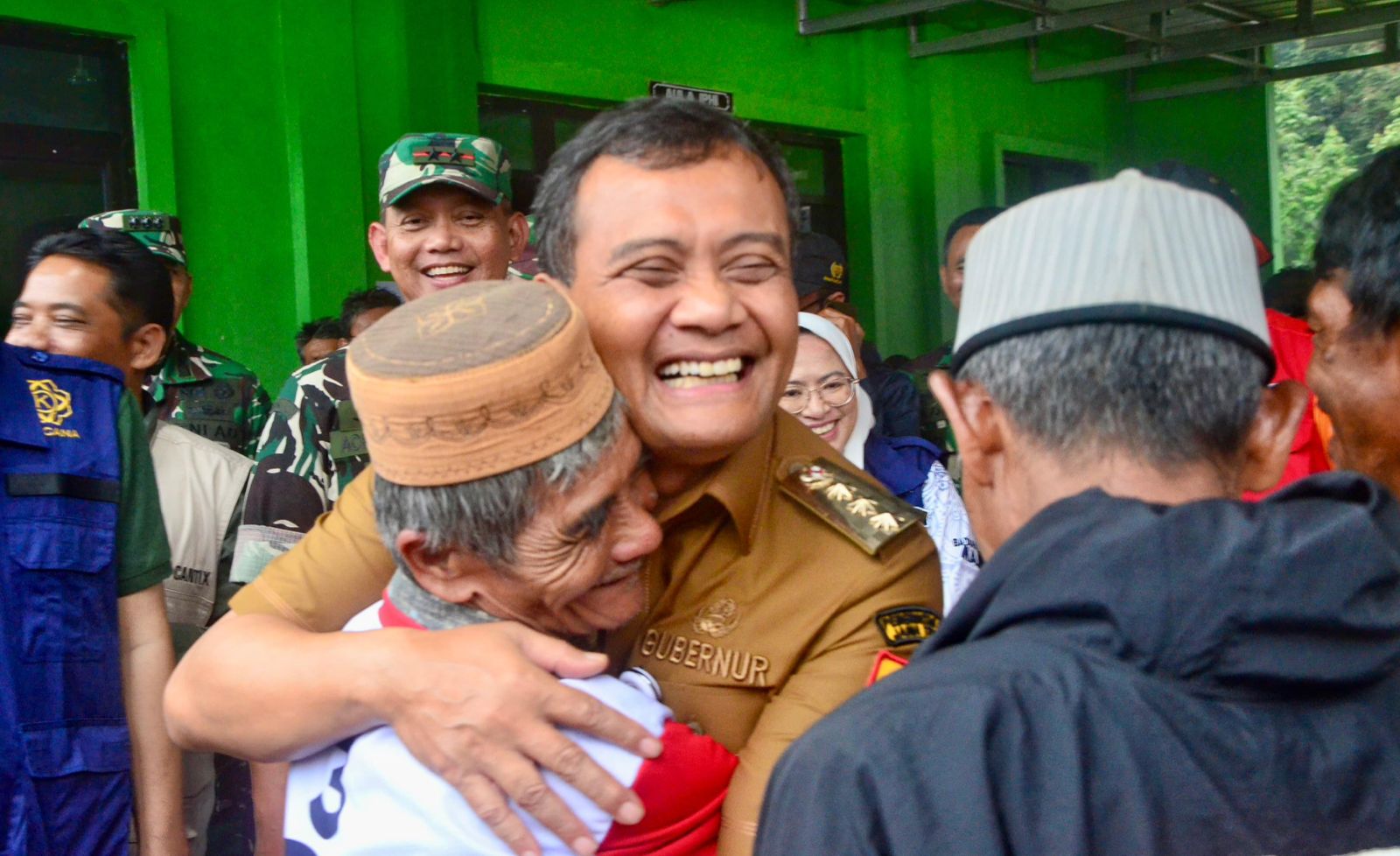 Tinjau Longsor Situkung Banjarnegara, Ahmad Luthfi Tegaskan Hunian Sementara Rampung dalam 3 Hari