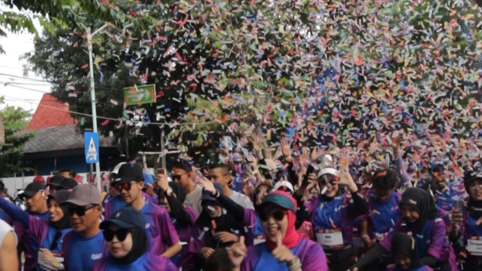 Semarakkan HKN, 1.200 Peserta Ambil Bagian di Brebes Healthy Fun Run 2025