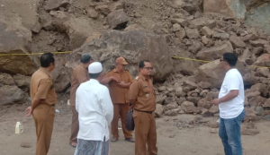 Penambang Galian C Ilegal Tewas  Batu di Malahayu Brebes