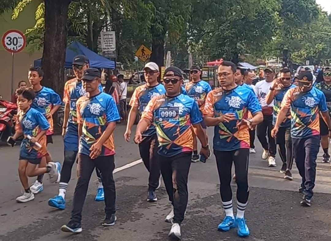 3.000 ASN Kabupaten Tegal Meriahkan Pik Apik Run HUT ke 54 Korpri, Pelari dari Jepang Ikut Ambil Bagian