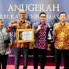 Sediakan Berbagai Kanal Informasi, Pemprov Jateng Raih Anugerah Keterbukaan Informasi Publik 2025