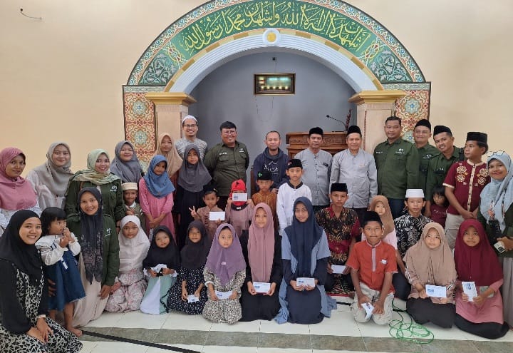 Sahabat Yatim Tegal Santuni 20 Anak Yatim di Desa Paketiban 