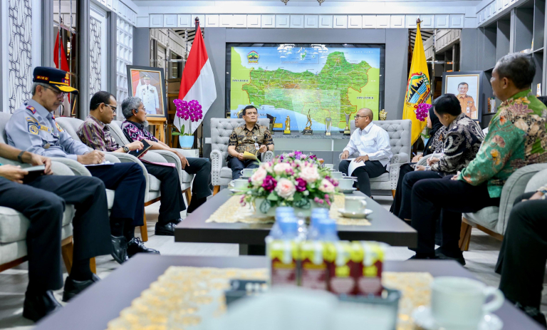 Batang Bakal Jadi Daerah Pertama di Jateng Terapkan KPBU Penerangan Jalan Umum