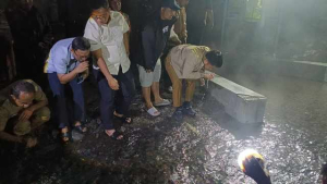 Malam Hari, Bupati Tegal Cek Perbaikan Pancuran 13 Wisata Guci