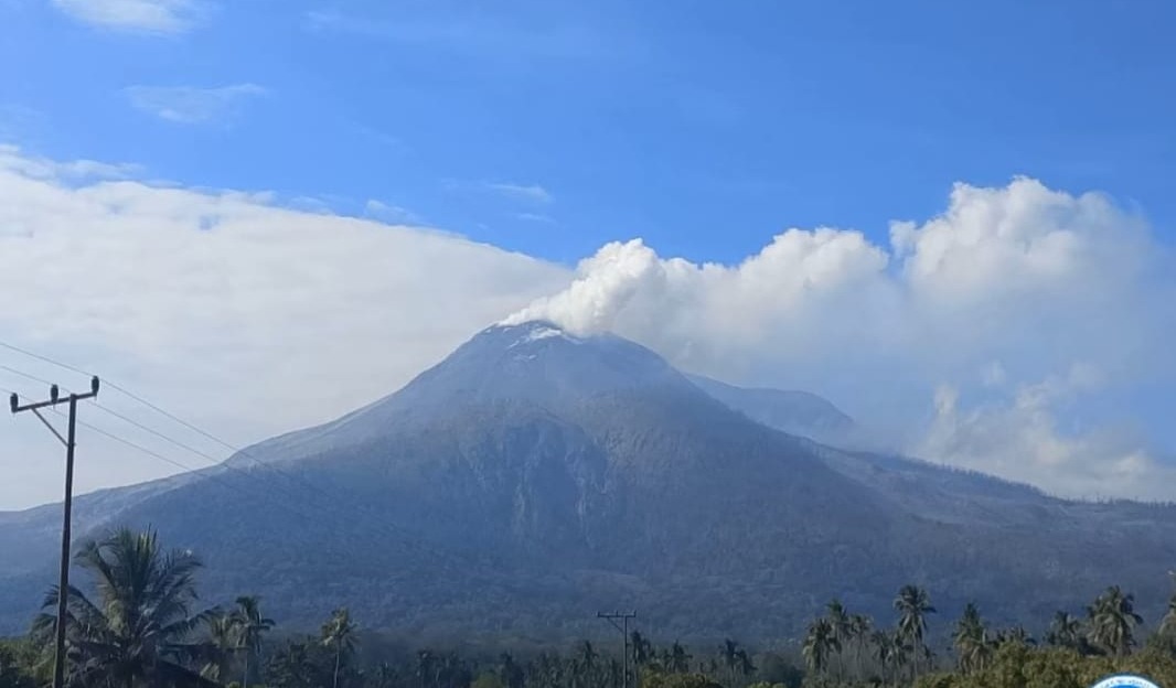 Update Gunungapi di Indonesia Hari Ini, Status Gunungapi Lewotobi Laki-laki Turun