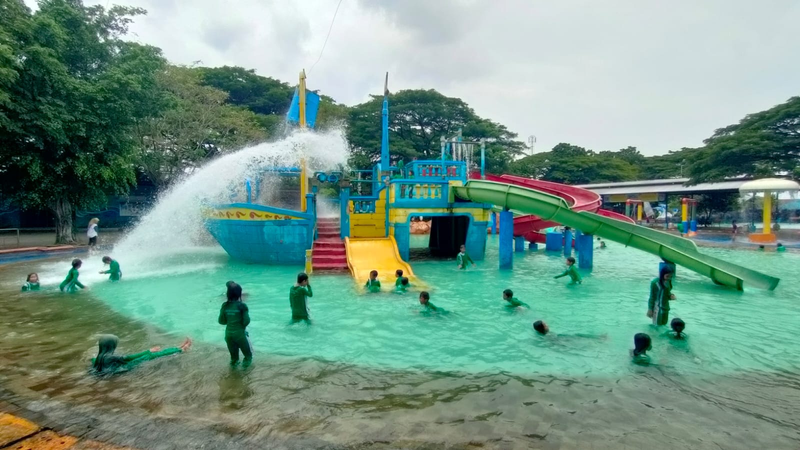 Liburan Hemat di Bahari Waterpark Tegal, Tiket Rp 25 Ribu dan Diskon Rombongan