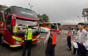 Jelang Operasi Lilin Candi 2025, Satlantas dan Dishub Pekalongan Gelar Ramp Check