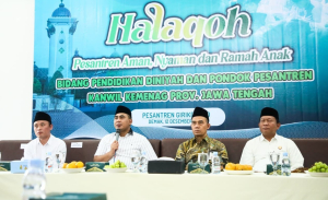 Wagub Jateng Dorong Pesantren Ciptakan Lingkungan Aman bagi Santri