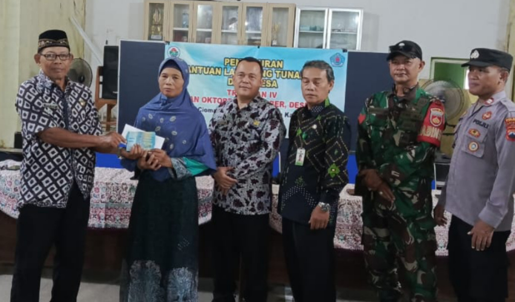 Desa Ciomas Brebes Salurkan BLT DD Rp 18 Juta untuk 20 KPM