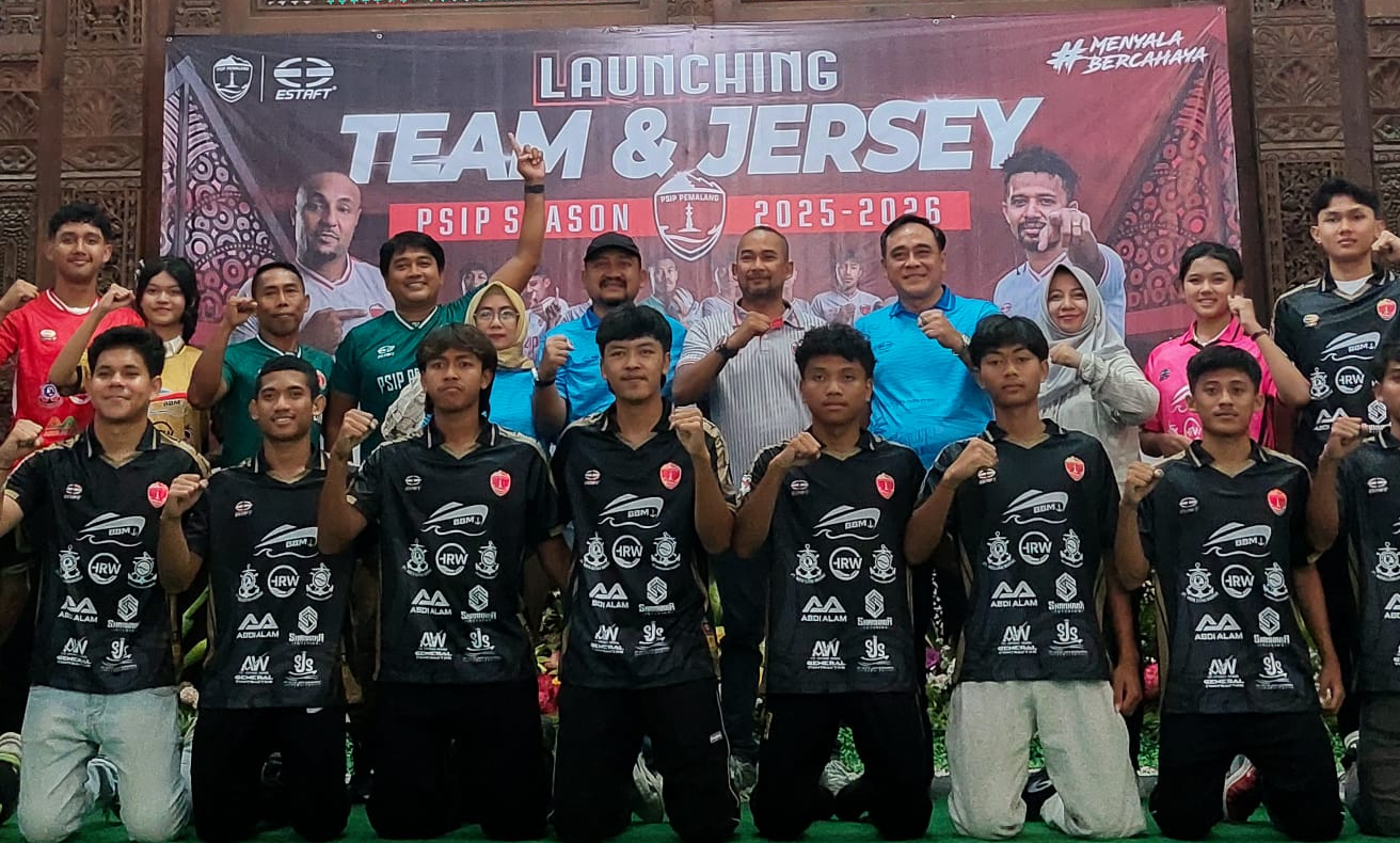 Bupati Minta Warga Setia dan Tulus Dukung PSIP Pemalang