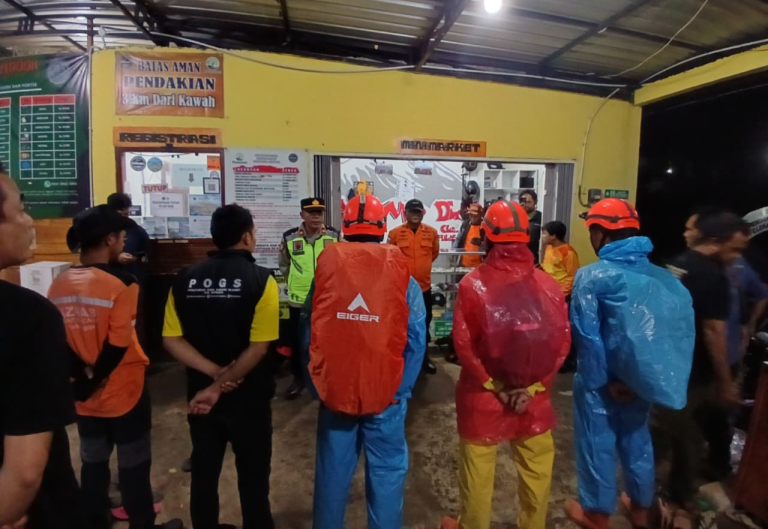 Tim SAR Maksimalkan Pencarian Syafiq Ridhan di Gunung Slamet