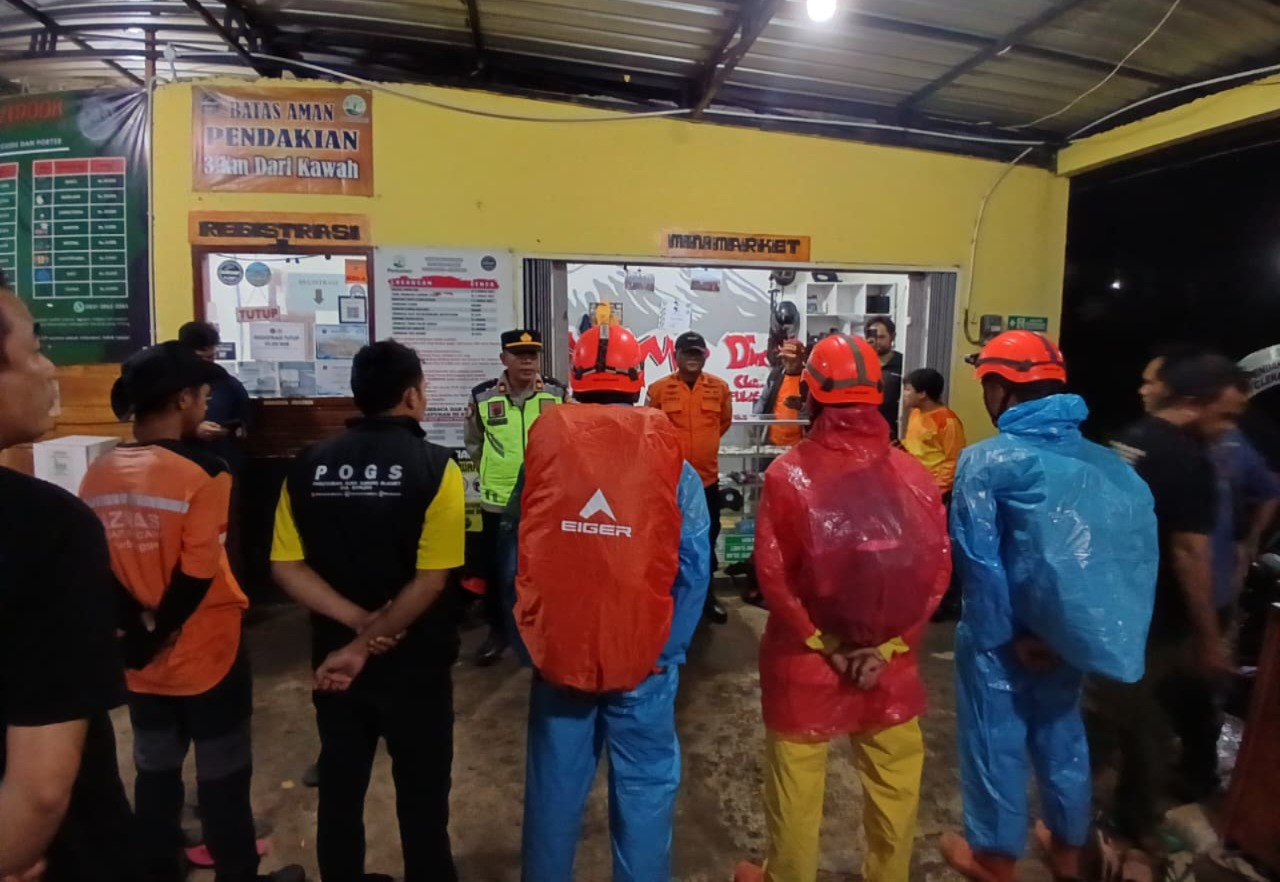 Tim SAR Maksimalkan Pencarian Syafiq Ridhan di Gunung Slamet