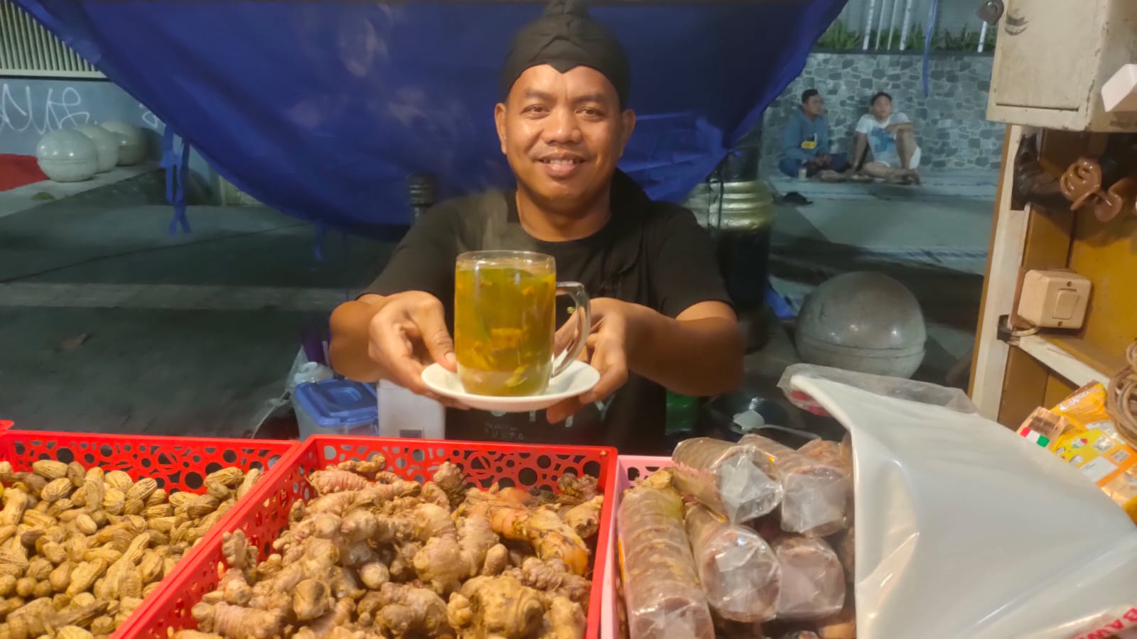 Hangatkan Tubuh, Jahe Rempah Mamah Murni Jadi Andalan Warga Tegal