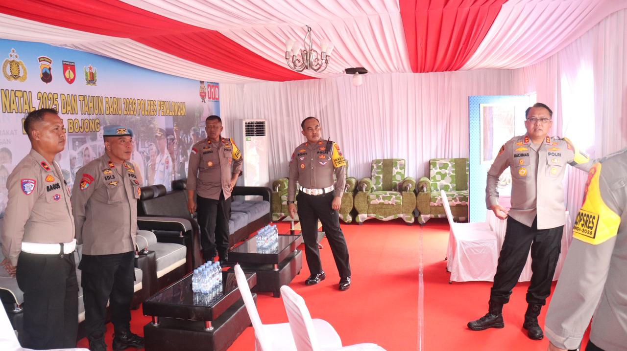 Kapolres Pekalongan Cek Pos Pengamanan Nataru